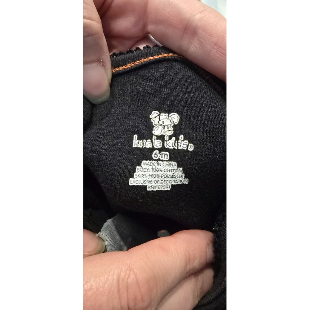 Baby Girls My 1st Halloween Black Long-Sleeve Bodysuit With Glitter Pumpkin & Or - Picture 4 of 4